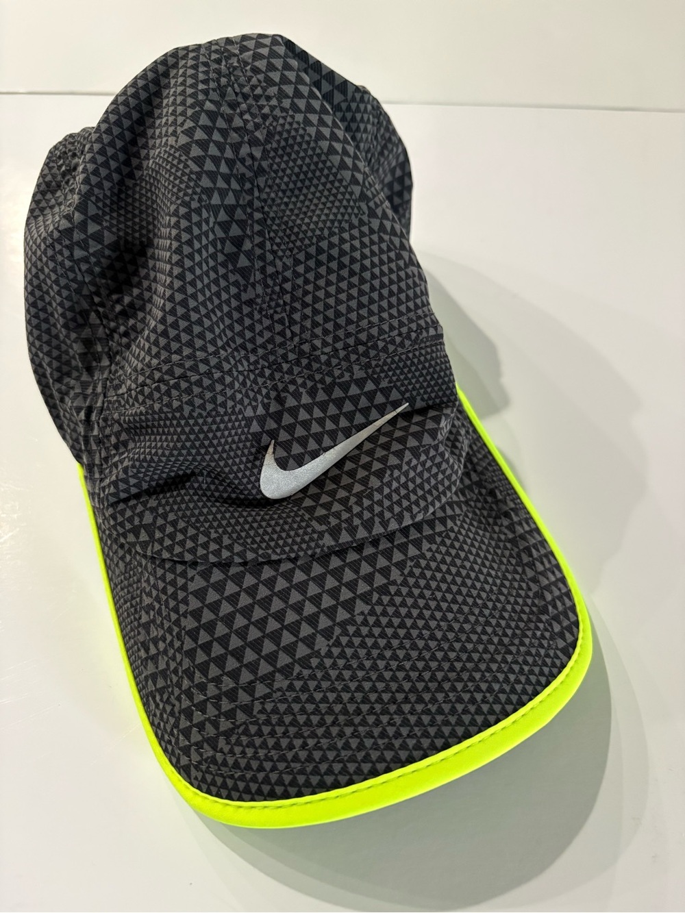 Nike Black Geometric Running Cap with Neon Yellow Trim, AW84, adjustable